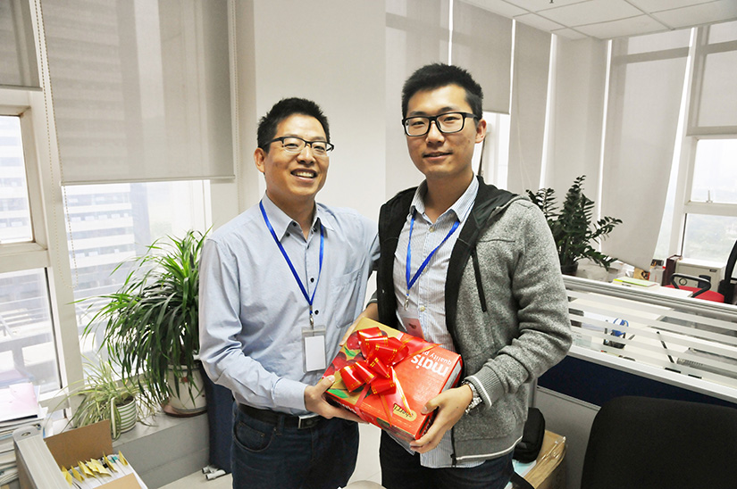 總部工會(huì)開(kāi)展“關(guān)愛(ài)員工 送祝?！被顒?dòng)