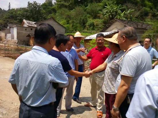 潮州中油參加地方精準扶貧活動